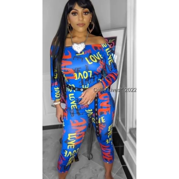 SOLD OUT 💔Callie Graffiti Love: Blue Capri Belted Off Shoulder Romper L/XL - Picture 3 of 10
